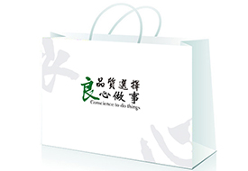 手提袋的幾種常見材質(zhì)